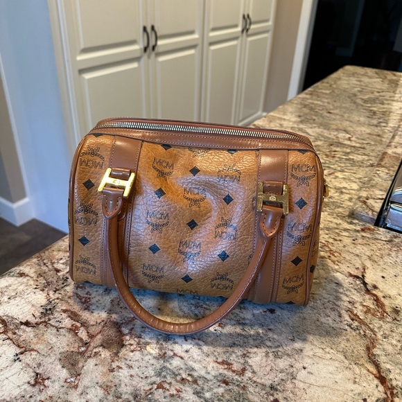 Authentic MCM bag - Picture 2 of 2
